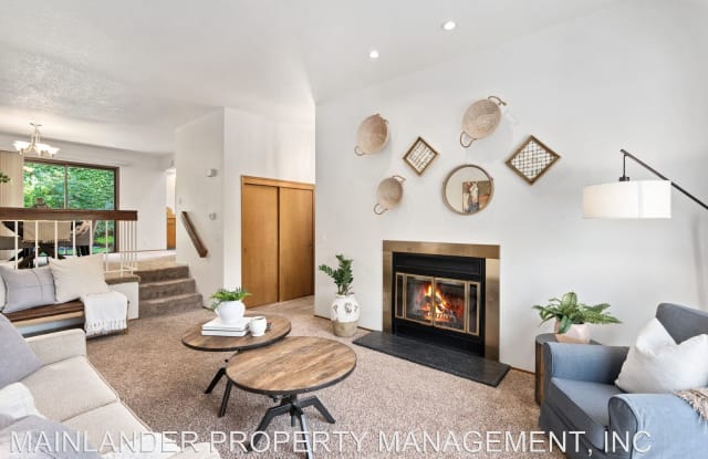 4101 JEFFERSON PARKWAY - 4101 Jefferson Parkway, Lake Oswego, OR 97035 4101 JEFFERSON PARKWAY - 4101 Jefferson Parkway, Lake Oswego, OR 97035