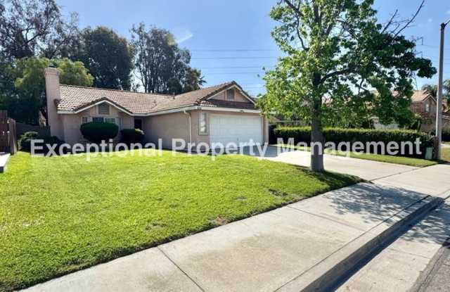 Ready to move in 2 bedroom 2 bath home! photos photos