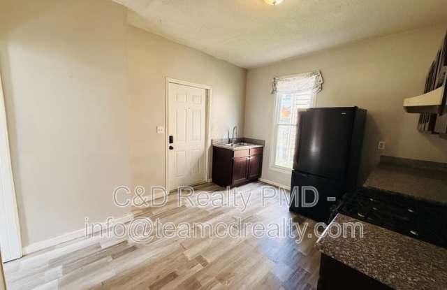3838 Marvin Avenue - Down Gallery 4