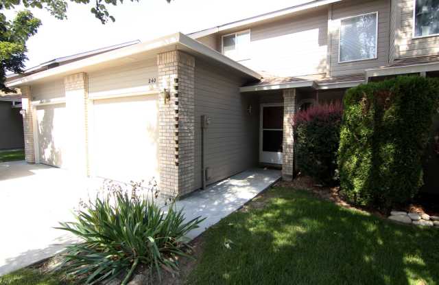 Beautiful Contemporary Townhome In SE Boise photos photos