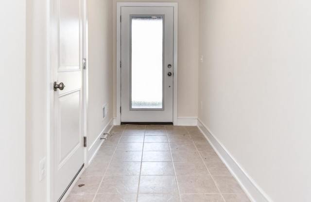 42301 BELGRAVE GARDENS TERRACE Gallery 4