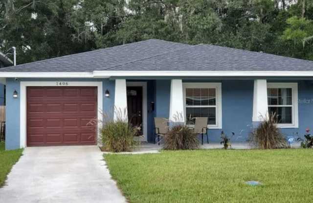 1406 E Renfro St. - 1406 East Renfro Street, Plant City, FL 33563