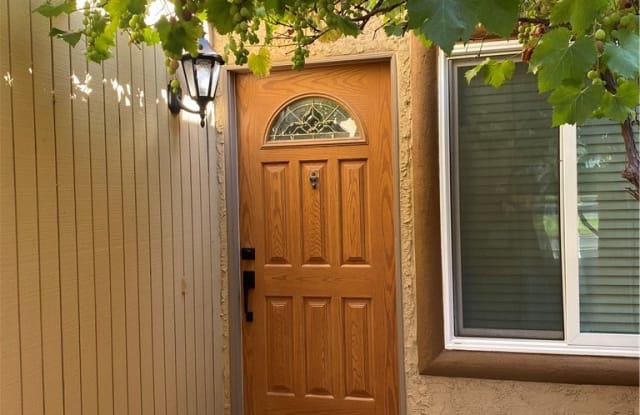 2750 Via Segovia - 2750 Via Segovia, Fullerton, CA 92835