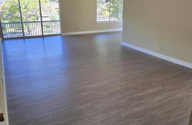 2767 Miradero Drive Gallery 3