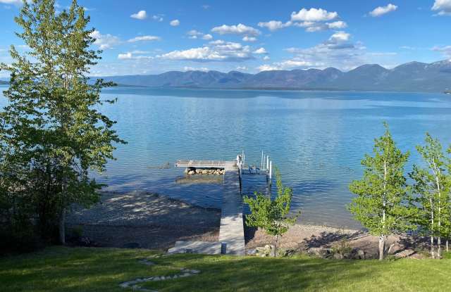 540 Shoreline Dr photos photos