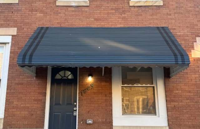 Beautifully Updated Townhome in Prime Location – Move-In Ready! photos photos