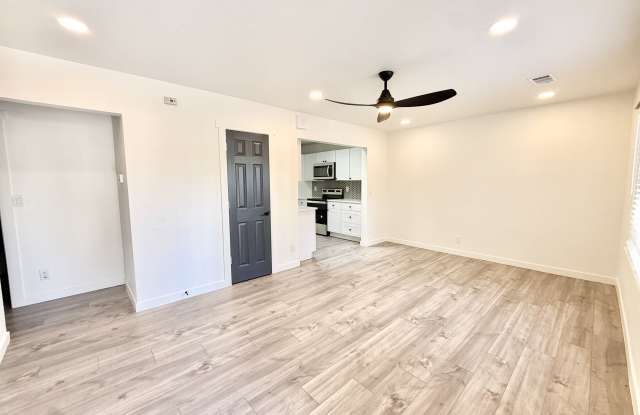 2442 Mountain View Drive Gallery 3
