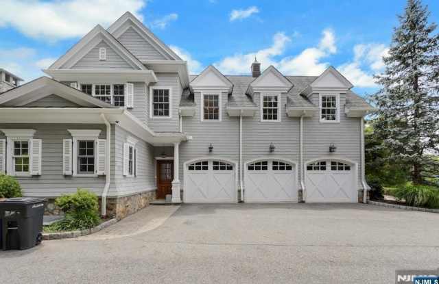 29 McGrath Drive Gallery 4