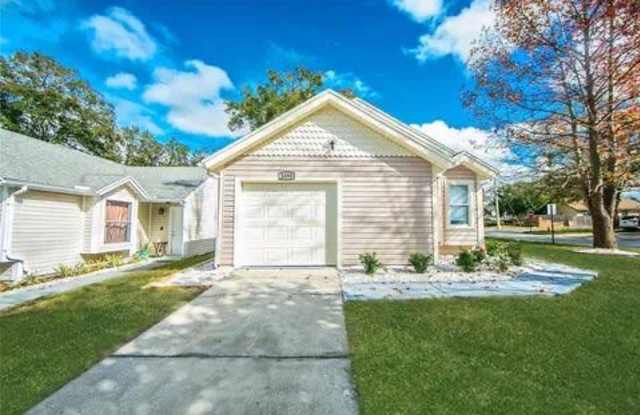 1895 Snapdragon Ct - 1895 Snapdragon Court, Apopka, FL 32703