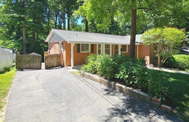8925 FALLING CREEK Court Gallery 2