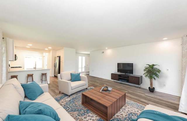 22352 Caminito Tecate - 22352 Caminito Tecate, Laguna Hills, CA 92653