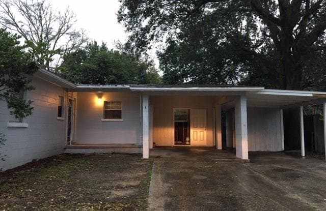 1022 TRENTON DR - 1022 Trenton Drive, West Pensacola, FL 32505