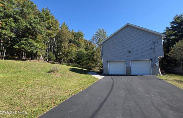 838 Cayuga Way Gallery 2