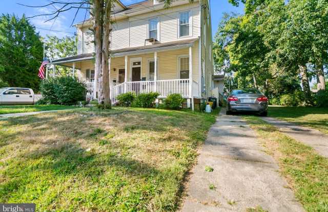 114 ROSEMONT photos photos