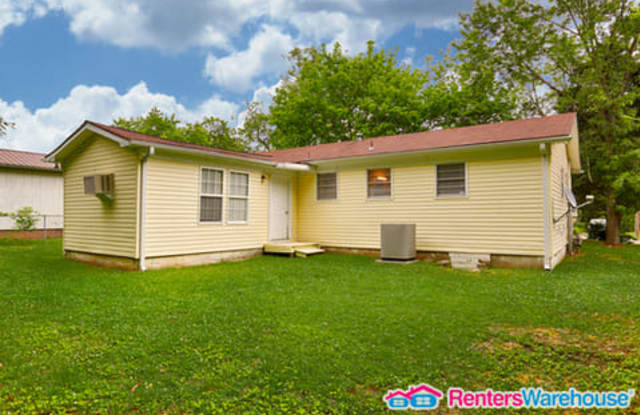 3213 Uvalde Lane North West - 3213 Uvalde Lane Northwest, Huntsville, AL 35810