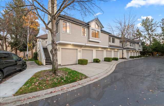 2-bedroom 2-bathroom condo, located steps from the Boise River Greenbelt photos photos 2-bedroom 2-bathroom condo, located steps from the Boise River Greenbelt photos photos