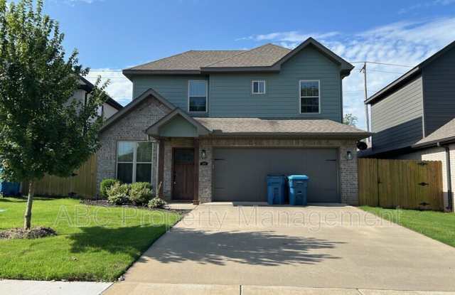3205 Southwest Hillstone Avenue photos photos