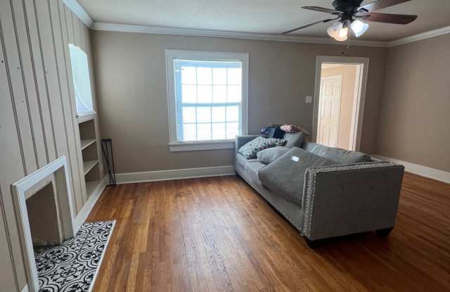 2118 24th Street photos photos