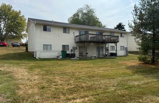 2 bedroom, 1 bath Gallery 3