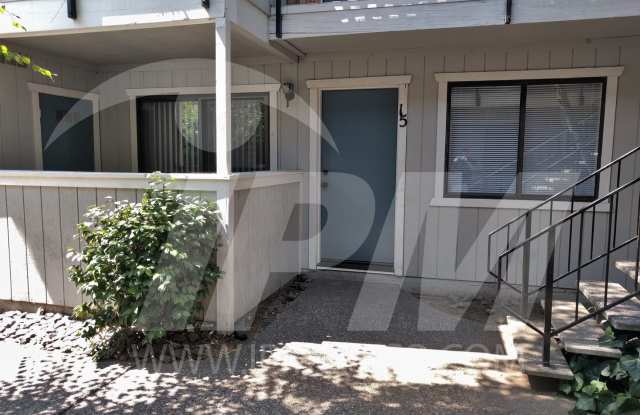 522 Nord Ave # 15 photos photos