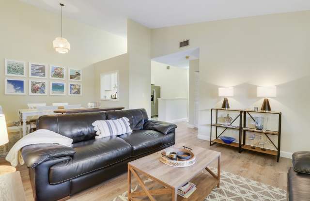 6414 CHASEWOOD Drive Gallery 4