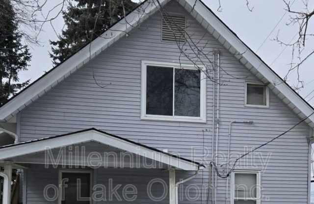 2305 Pine Lake Ave Gallery 1