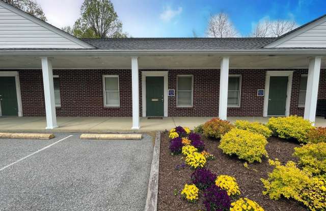 2301 W MOUNT HARMONY Road Gallery 2