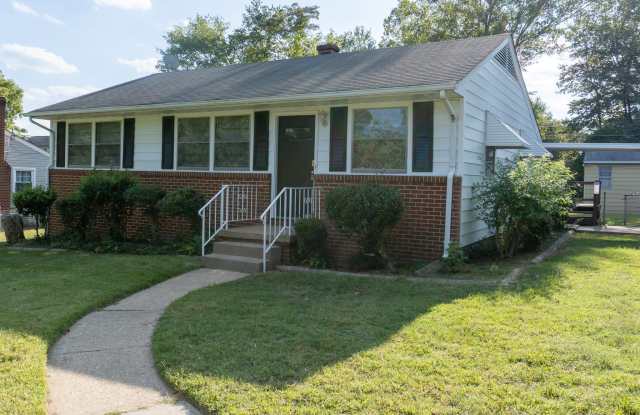 510 North Foxhill Road Gallery 2