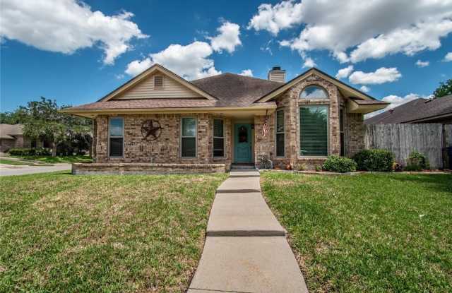7002 Sun Wood Drive - 7002 Sun Wood Drive, Corpus Christi, TX 78413