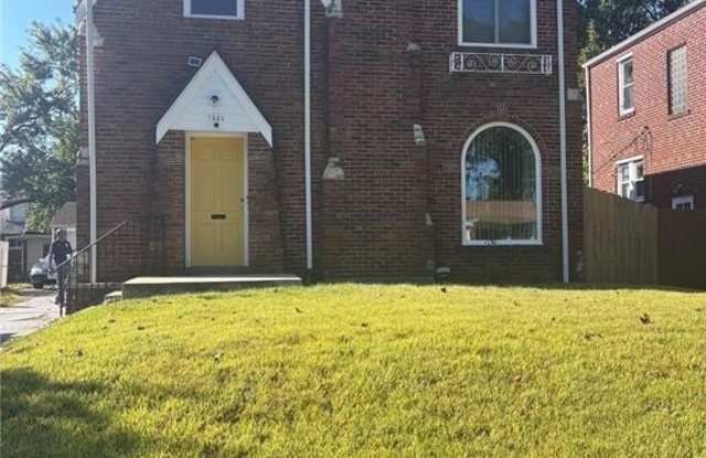 7330 Ahern Avenue photos photos