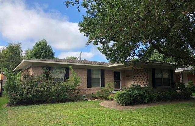 6932 Wake Forrest Drive Gallery 2