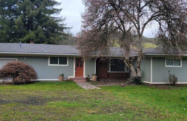 Riverfront 3 bedroom home in Winchester photos photos Riverfront 3 bedroom home in Winchester photos photos