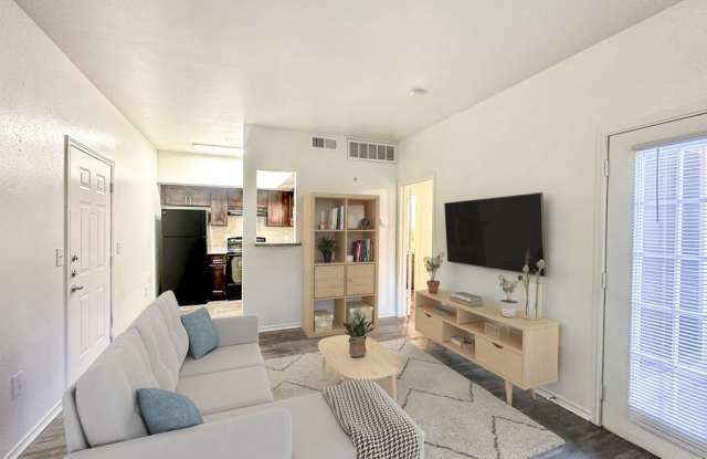 Sunrise Bluffs Apartment Homes photos photos