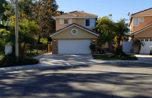 997 S Emanuele Cir - 997 S Emanuele Circle, Anaheim, CA 92808