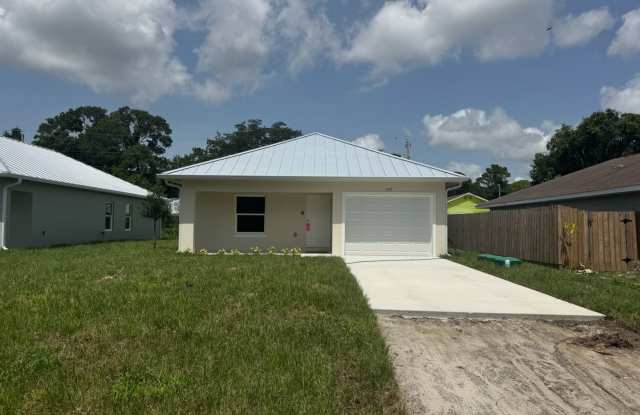 Available 7/1/2025 Brand New 3 Bedroom, 2 Bathroom Home for Rent photos photos