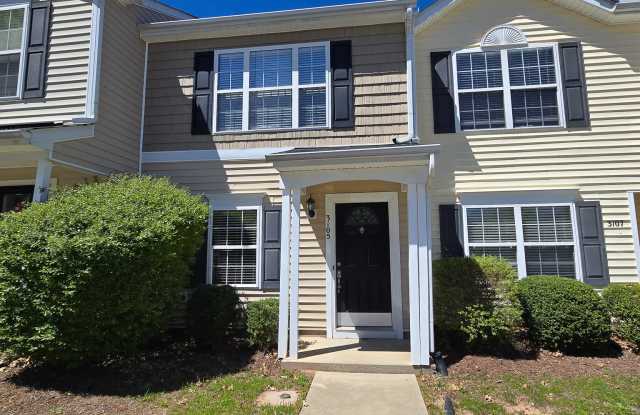 3105 Ivey Wood Ln photos photos