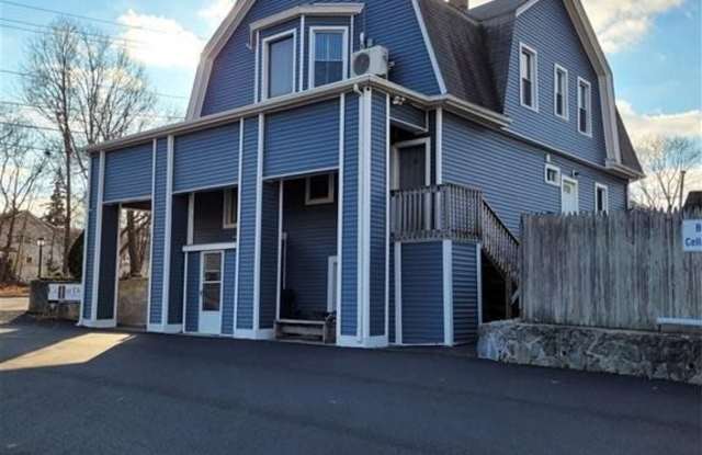 1909 Elmwood Avenue - 1909 Elmwood Avenue, Warwick, RI 02888
