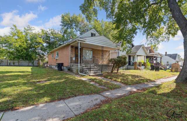 3 bedroom - 1 bath $1095/month photos photos