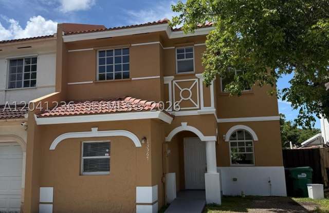 13567 SW 264th Ter photos photos
