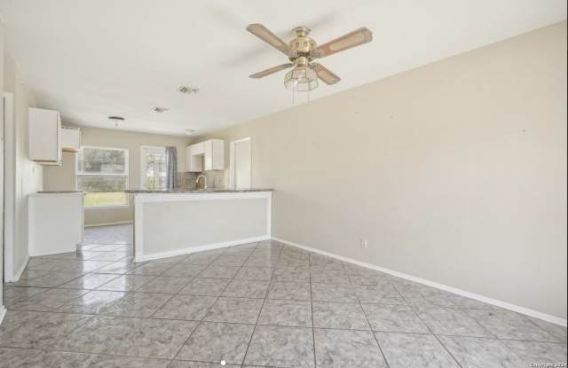 5301 CASTLE CV Gallery 3