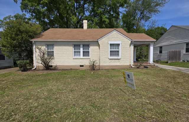 2542 N Edwin Cir photos photos