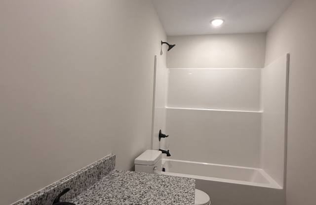 128 Bacote Street - A Gallery 4