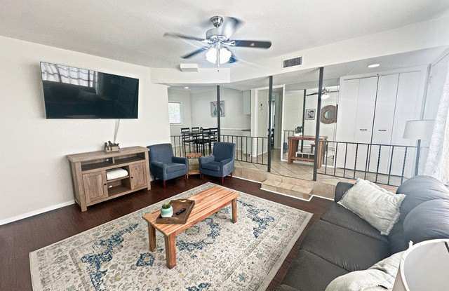 4013 Burning Tree Dr photos photos