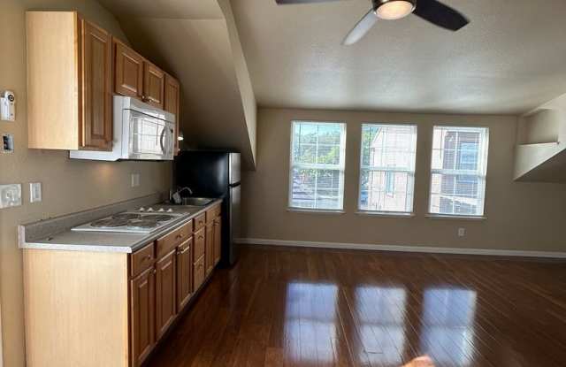 GREENVALLEY LOCATION - 5276 Trophy Drive, Fairfield, CA 94534