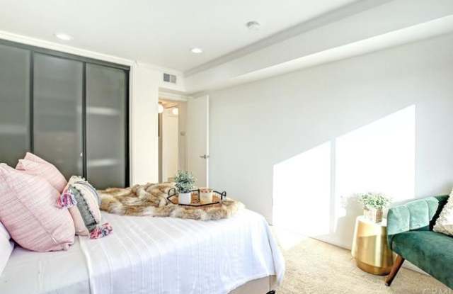 972 E California Blvd Unit 208 - 972 East California Boulevard, Pasadena, CA 91106