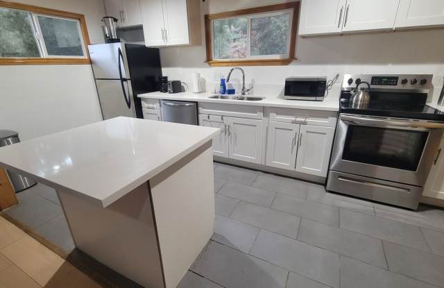Move-In Ready 3 Bedroom, 2 Bath Home with Garage  Outdoor Charm! photos photos