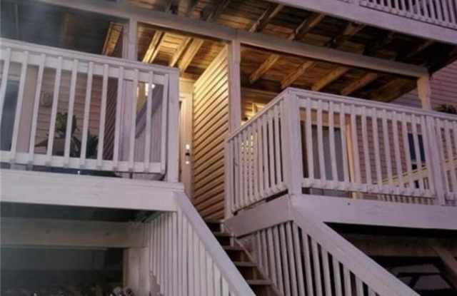 615 W Ocean View Avenue Gallery 2