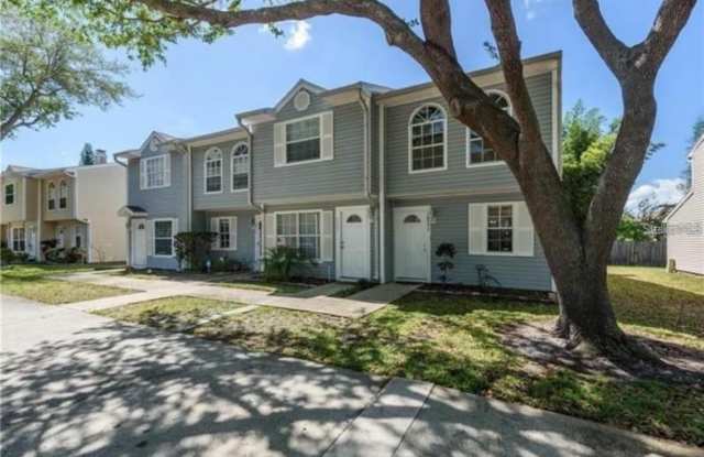 8532 J R MANOR DRIVE - 8532 J R Manor Drive, Town 'n' Country, FL 33634