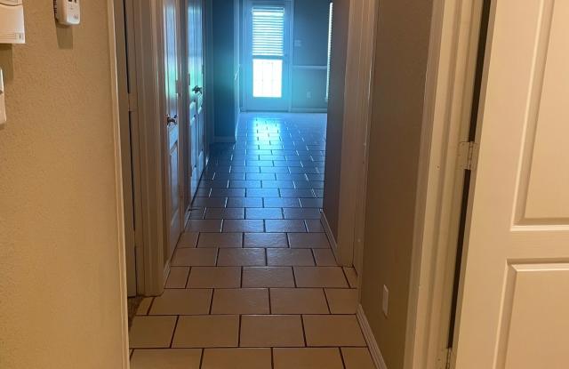 5911 Park Valley Circle Gallery 3