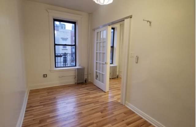 552 Driggs Avenue Gallery 4